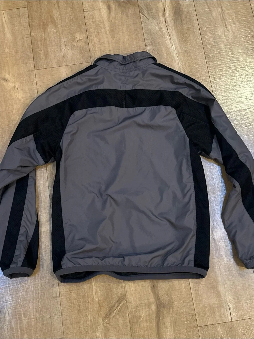 Nike Men's Gray Half-Zip Training Jacket with Black Accents